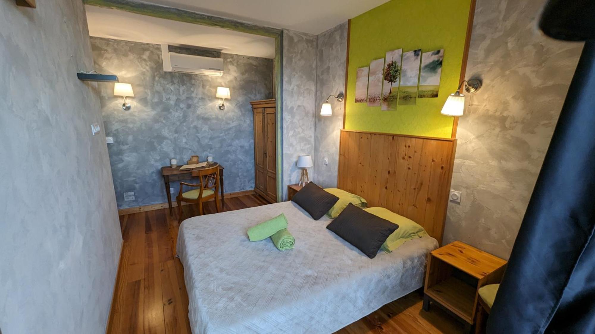 Chambres Et Tables D' Hotes Manglieu Exterior photo